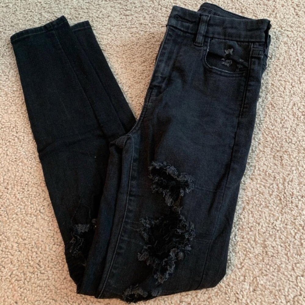 American Eagle Curvy High-Rise Jeans